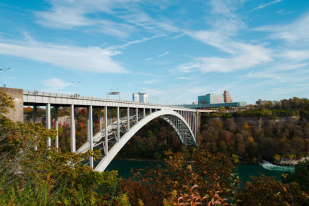 Rainbow Bridge, Grenze zwischen den USA und Kanada an den Niagarafällen, CA